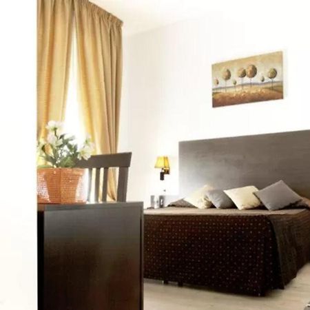 Roman Residence Luaran gambar